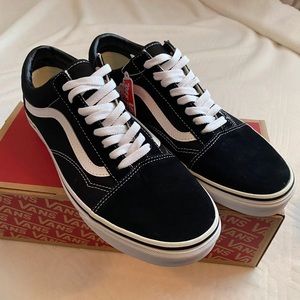 NIB Vans Old Skool Shoes Sneakers, Black, W11/M9.5